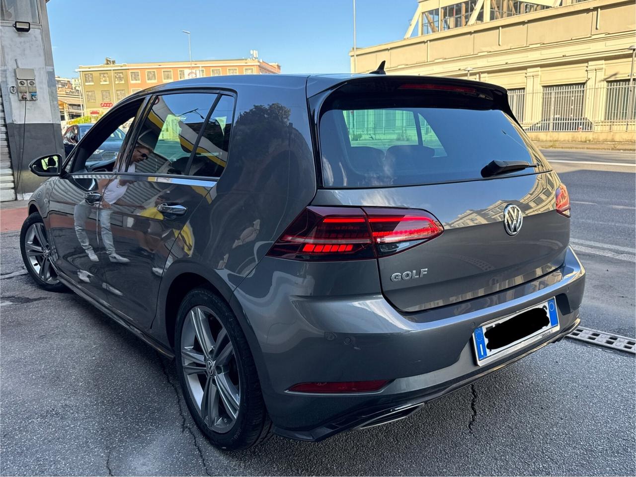 Volkswagen Golf 7.5 1.4 125 CV Rline digitale 2018