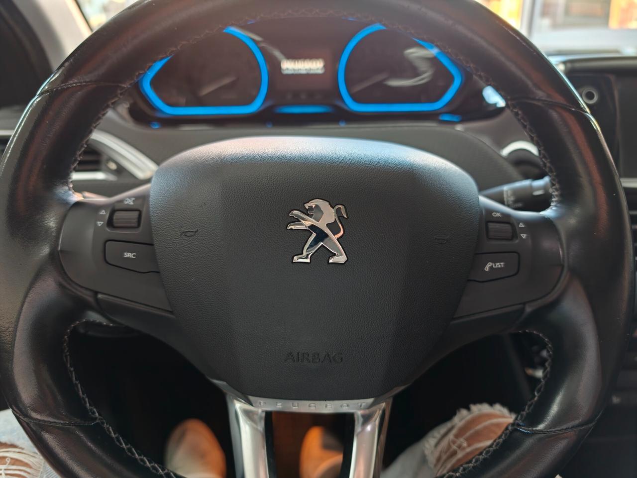 Peugeot 2008 BlueHDi 120 S&S Black Matt