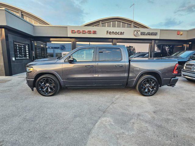 DODGE RAM 1500 5.7 V8 Crew Cab Limited Black Night Pack N1