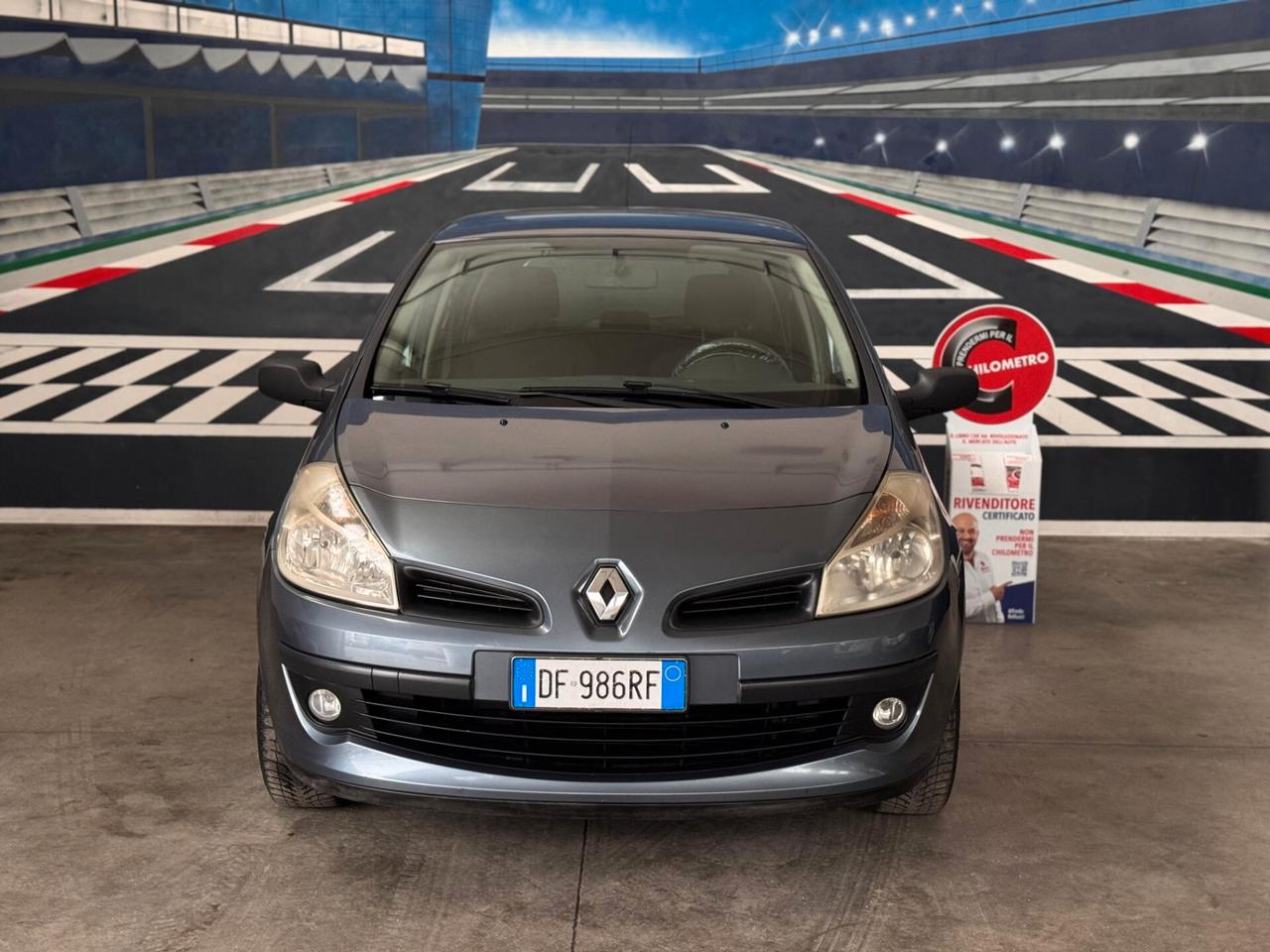 Renault Clio 1.2 16V 5 porte Luxe