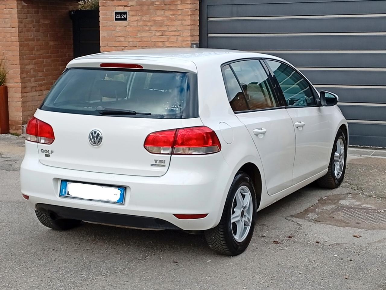 Volkswagen Golf 1.2BENZINA 2011 NEOP TRATTABILE