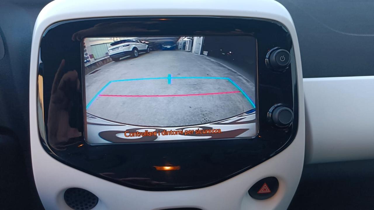 Peugeot 108 VTi 68 5 porte Allure TOP!