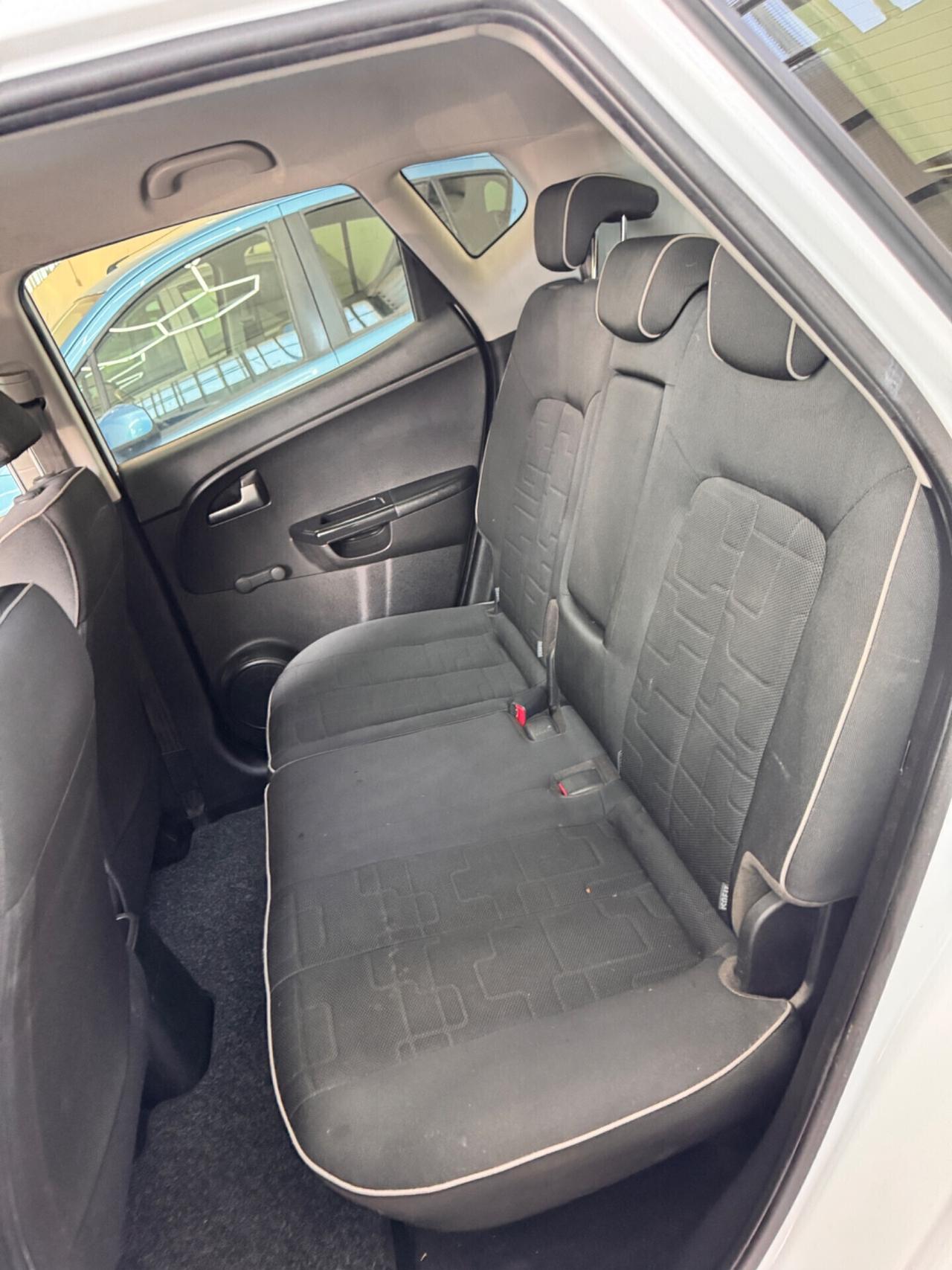 Kia Venga 1.4 GPL 2012