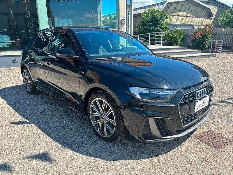 Audi A1 A1 SPB 30 TFSI Identity Black