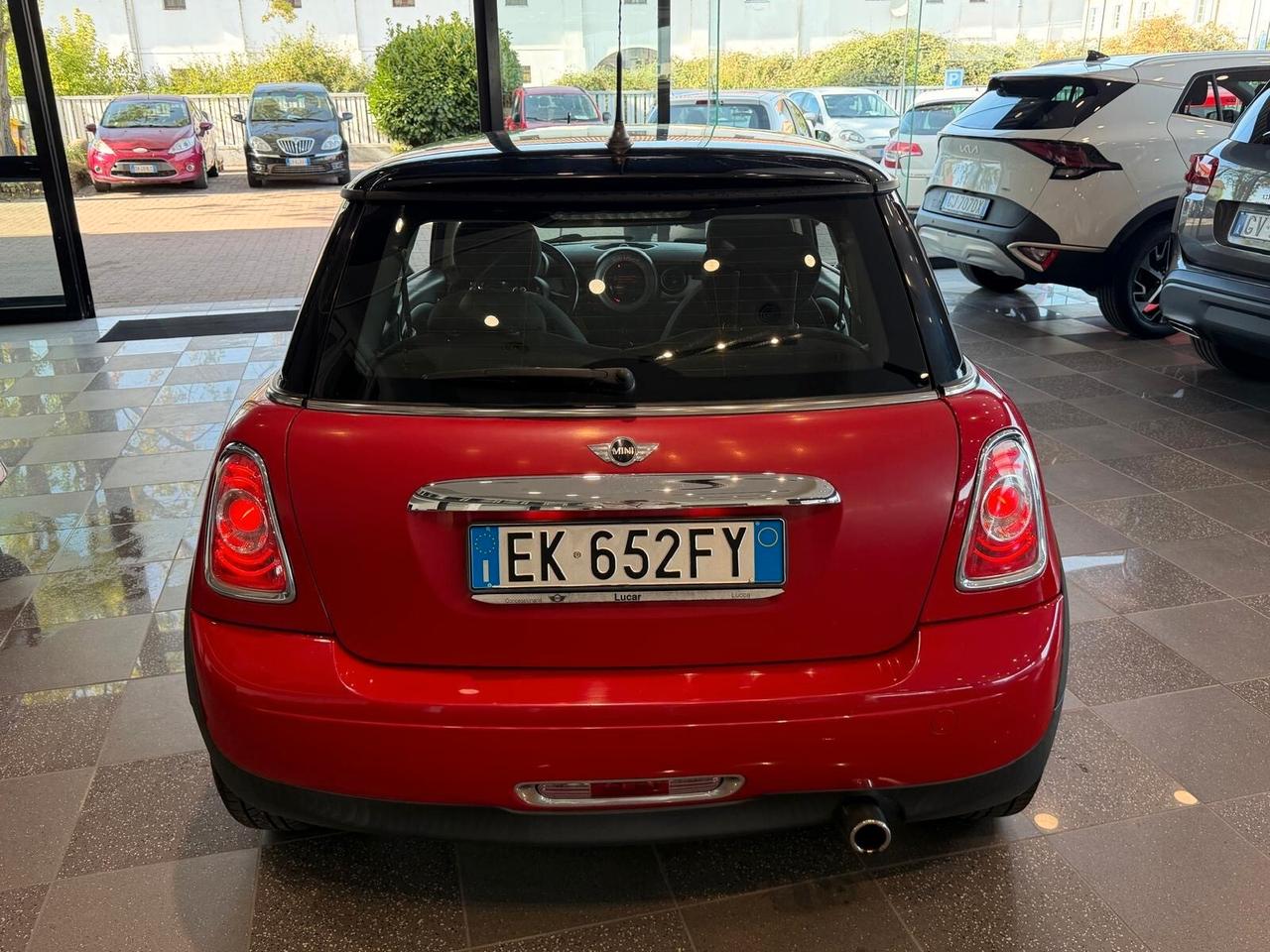 Mini 1.6 16V One (55kW)