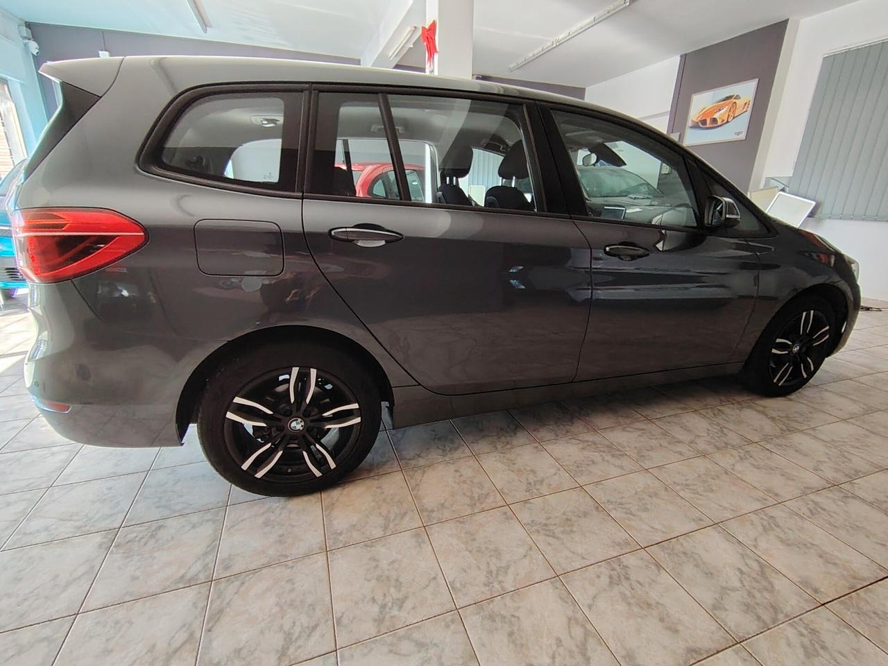 Bmw 216 218d Active Tourer Advantage