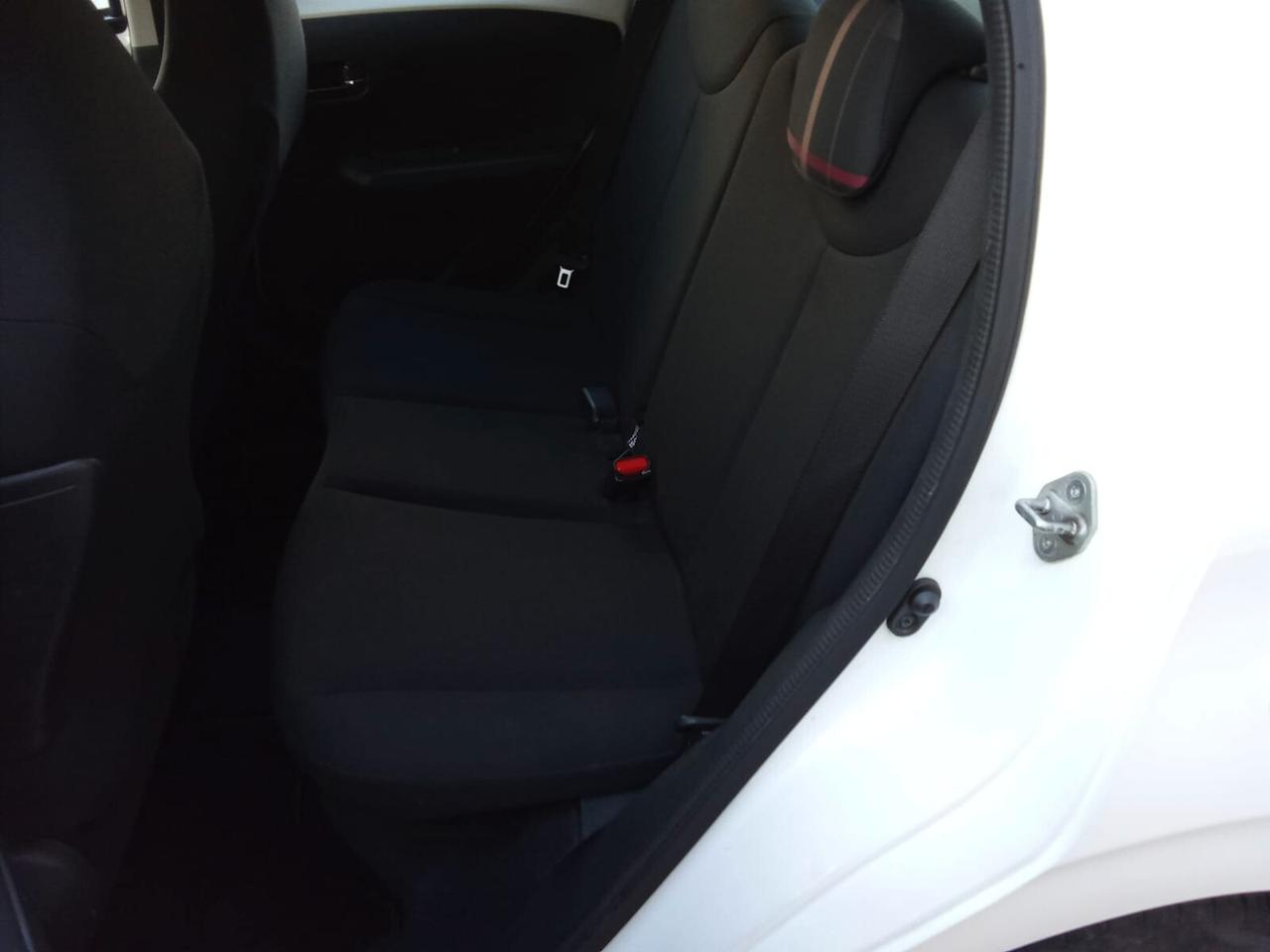 Peugeot 108 VTi 68 5 porte Allure