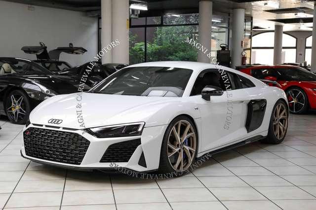 Audi R8 V10 PERFORMANCE|CARBOCERAMIC|B&O|BLACK LOOK|SCARIC