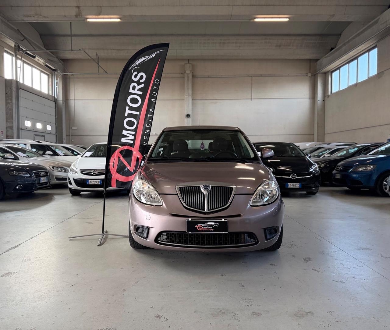 Lancia Ypsilon 1.2 Elle NEOPATENTATI