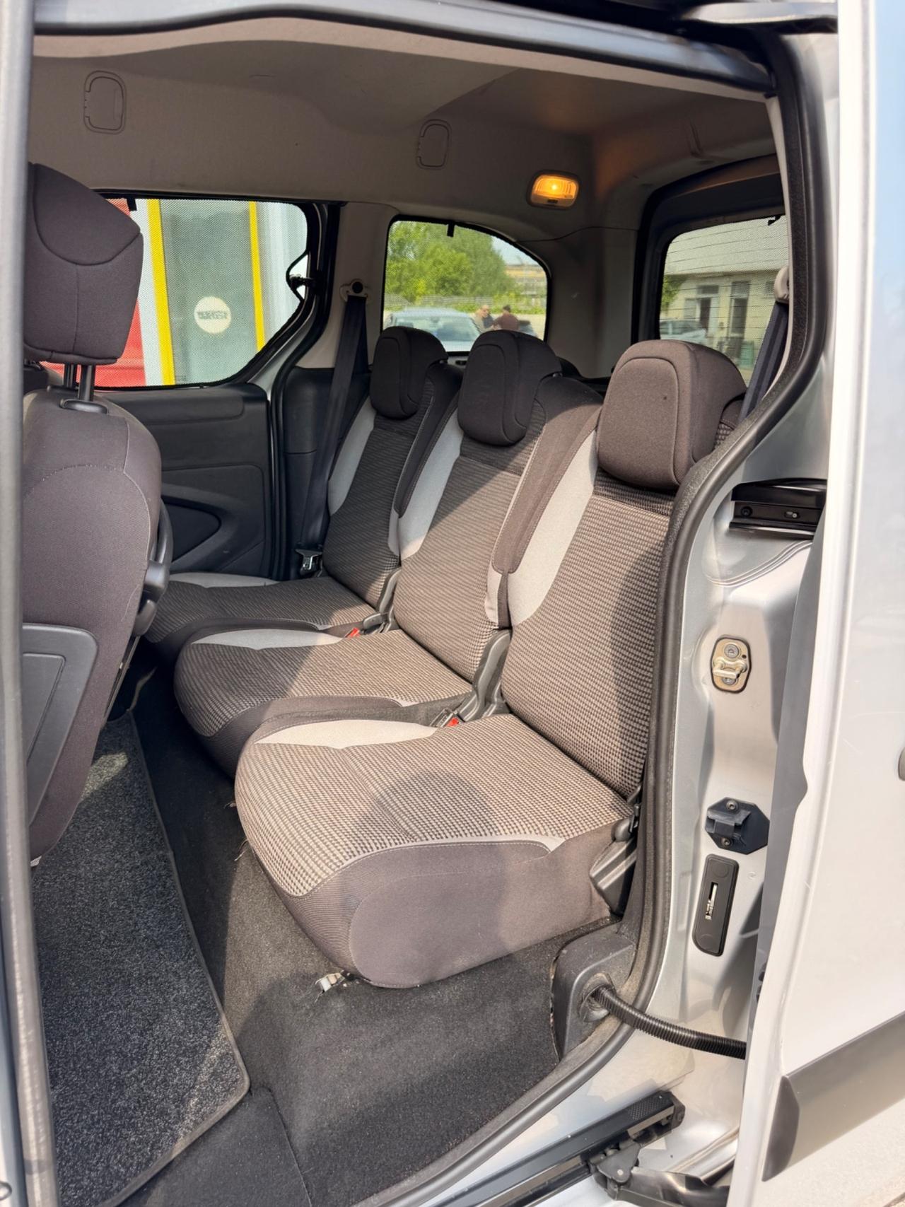 Peugeot Partner Tepee 1.6HDI NEOPATENTATI 5posti euro5