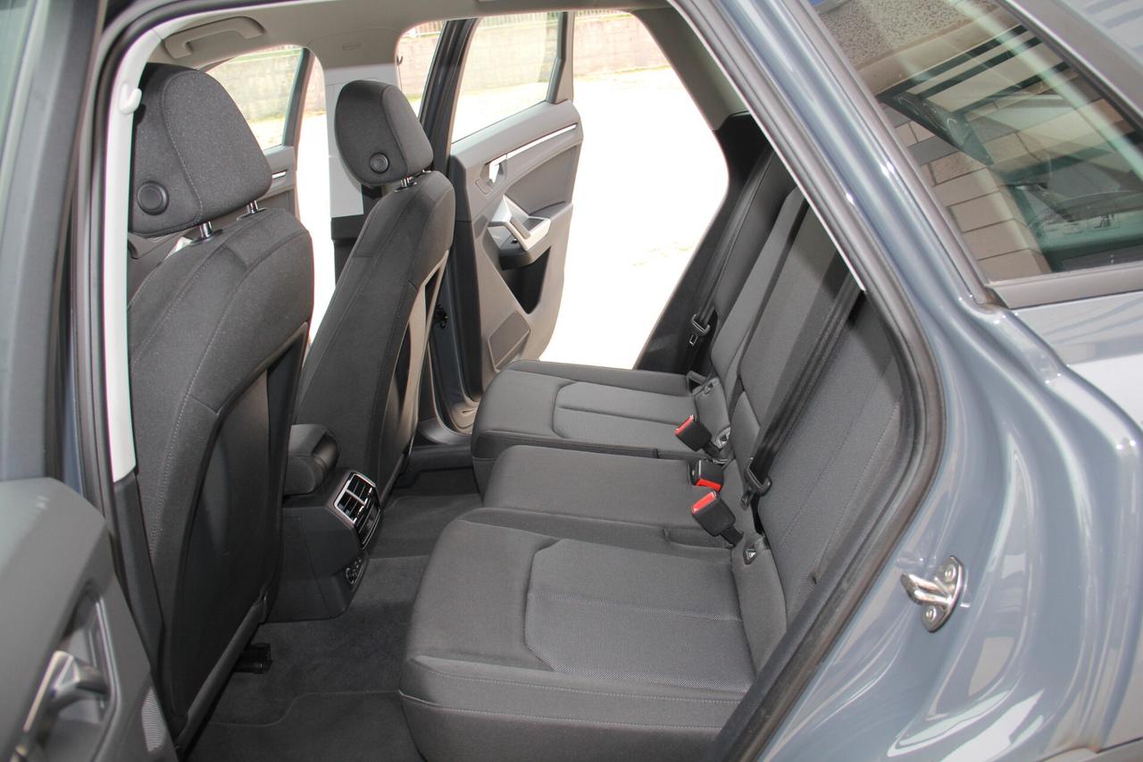 Audi Q3 TDI quattro S tronic Business Advanced (KW 110-CV150)