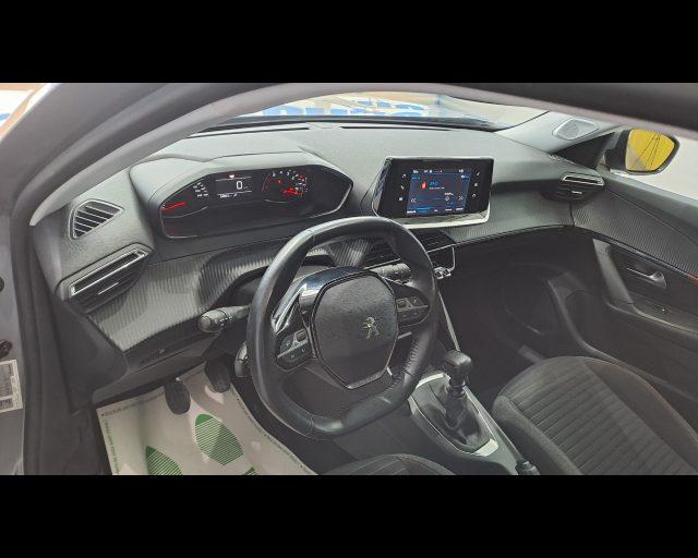 PEUGEOT 2008 1.2 puretech Active s&s 130cv