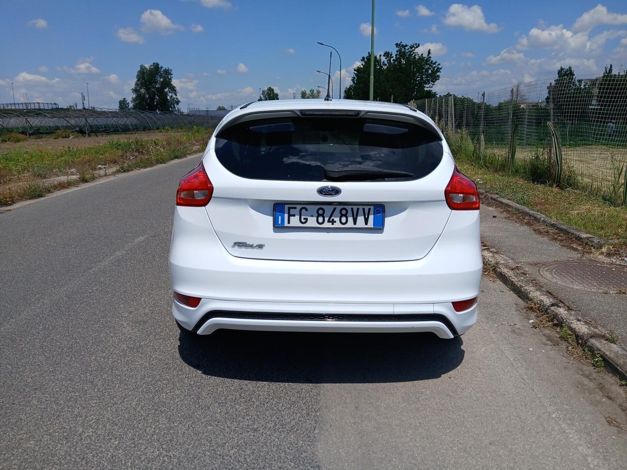 Ford Focus 1.5 TDCi 120 CV Start&Stop ST Line