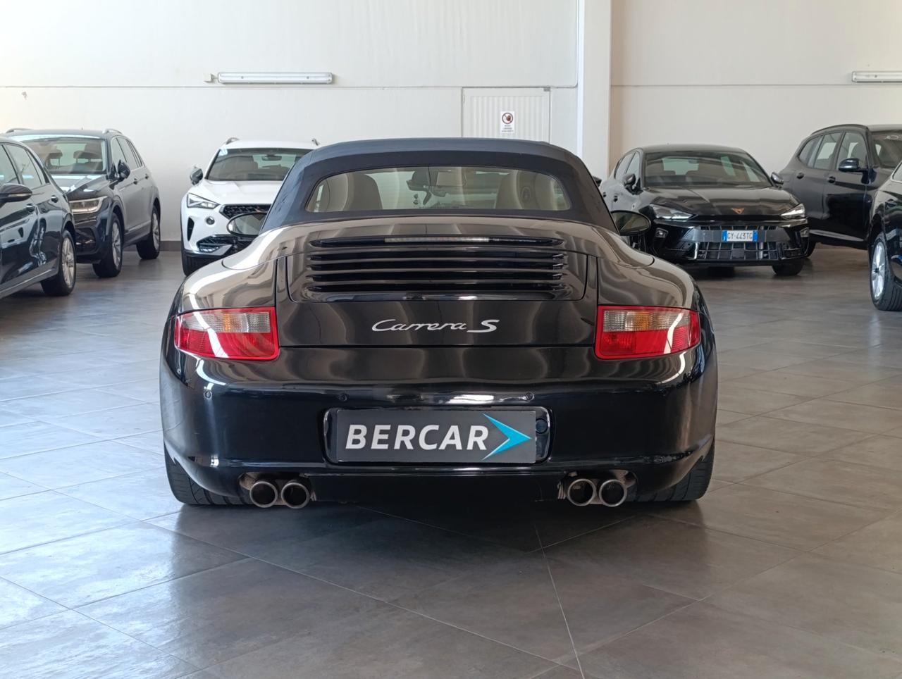 Porsche 911 Cabrio 3.8 Carrera S