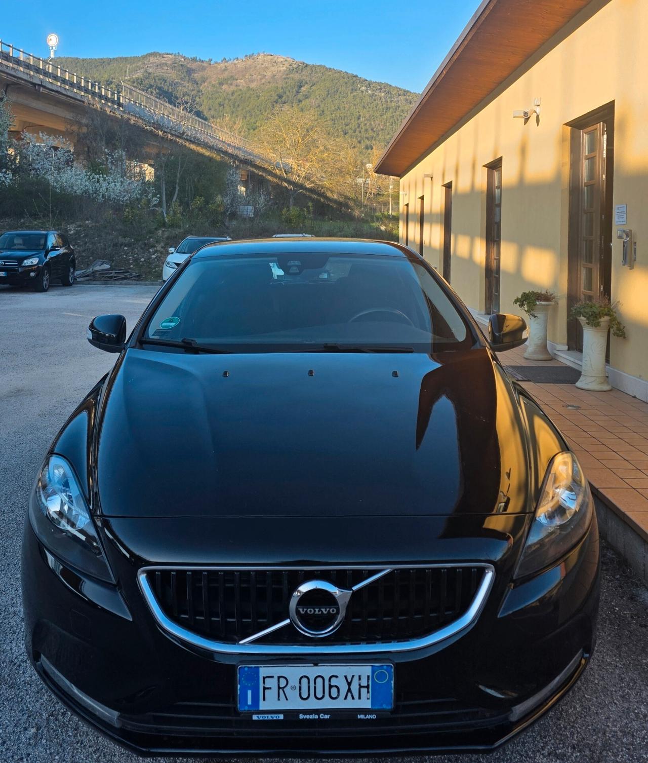 Volvo V40 D2