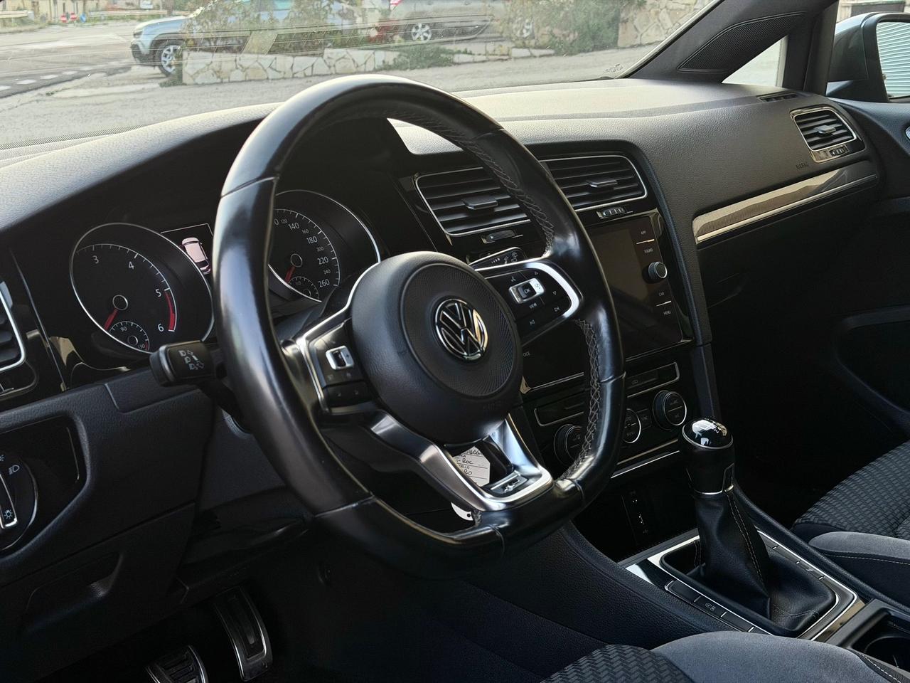 Volkswagen Golf 7.5 1.6 TDI 116CV R Line 2018