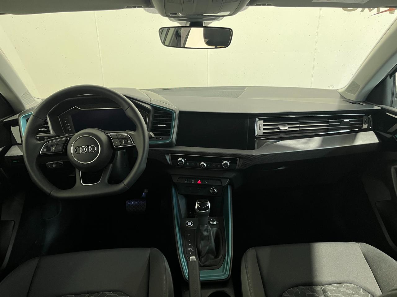 AUDI A1 ALLSTREET 30 TFSI S-TRONIC IDENTITY CONTRAST