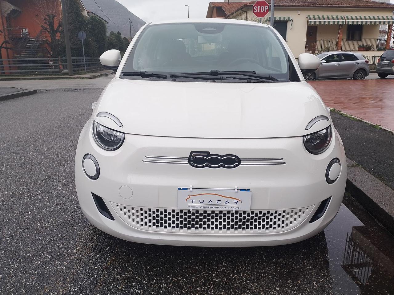 Fiat 500e 42 kWh Icon