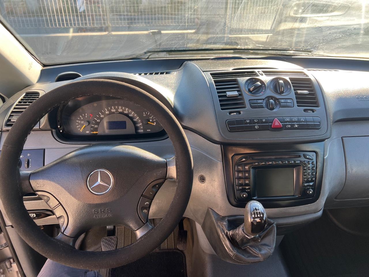 Mercedes-benz Vito furgone a posti lungo