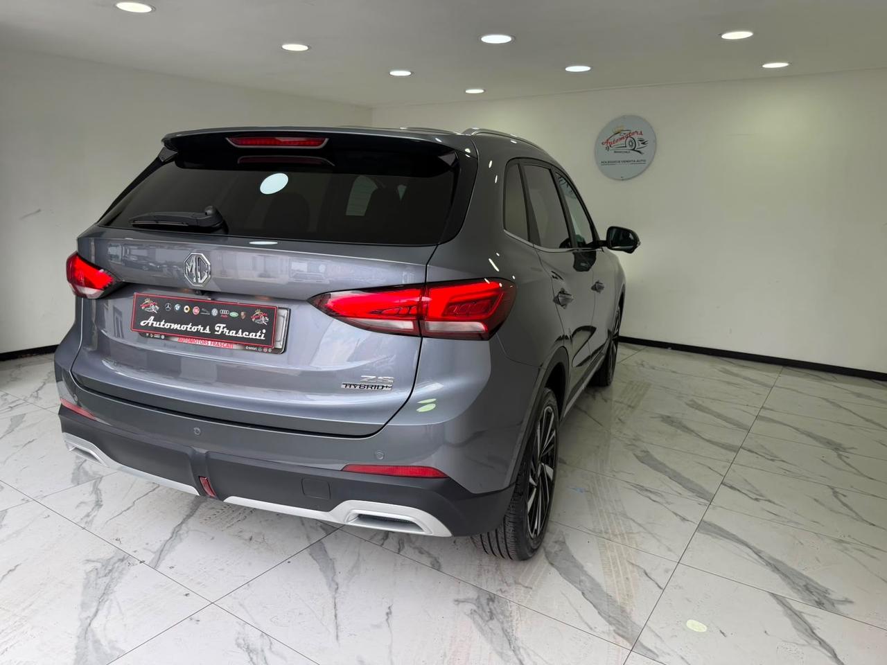 Mg ZS 1.5 Hybrid+ Luxury-GARANZIA CASA MADRE-2025