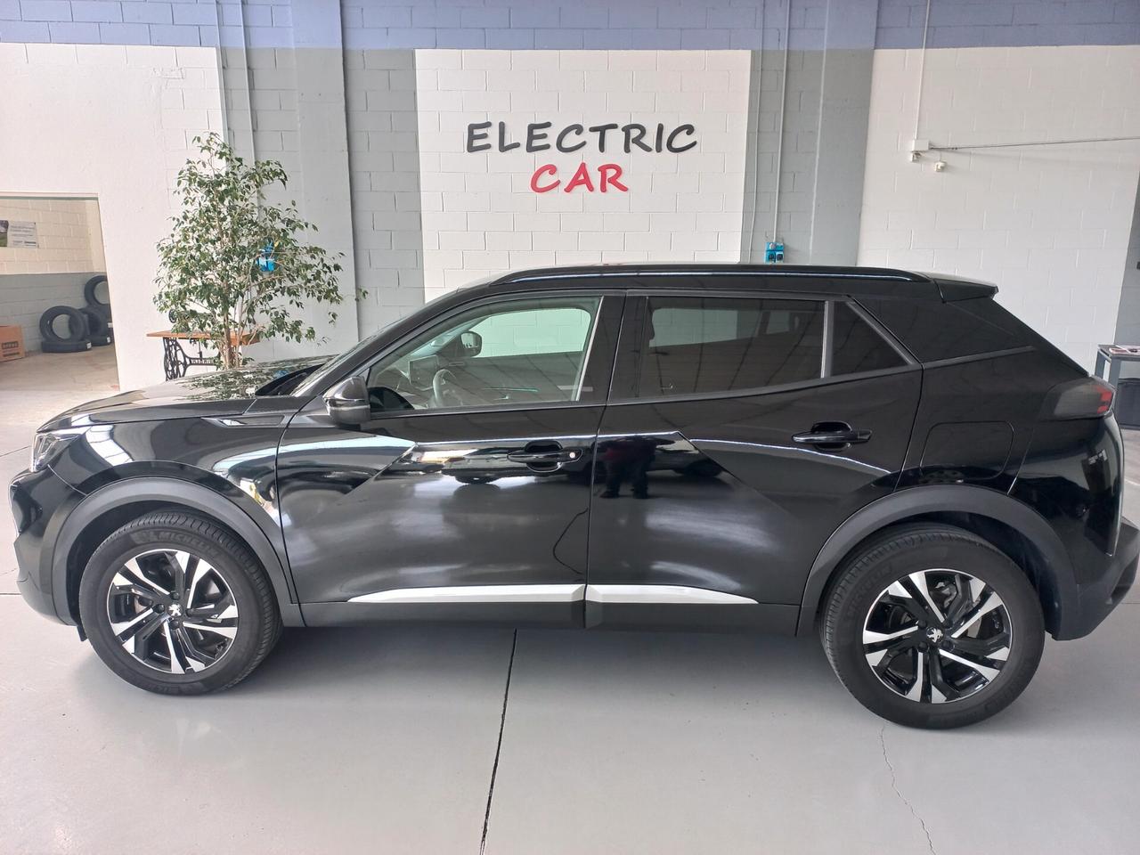 Peugeot 2008 BlueHDi 130 S&S EAT8 Allure Pack