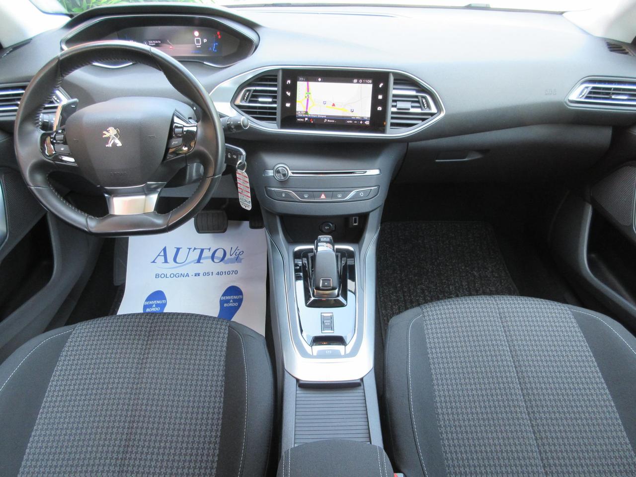 Peugeot 308 Station Wagon 308 SW 1.5 bluehdi Active Business s&s 130cv eat8