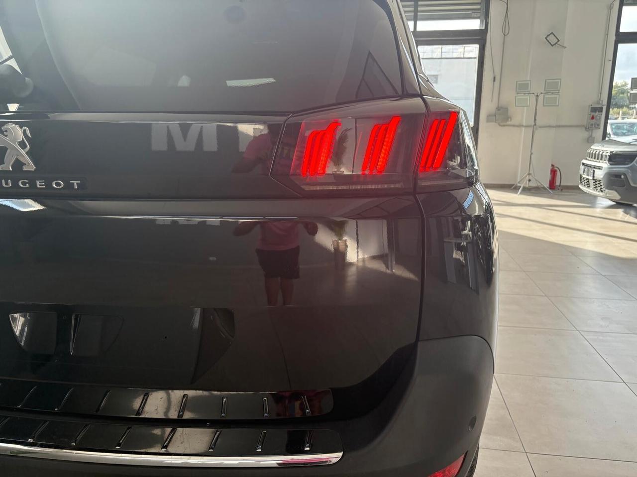 Peugeot 5008 PureTech Turbo 130 S&S Allure Pack