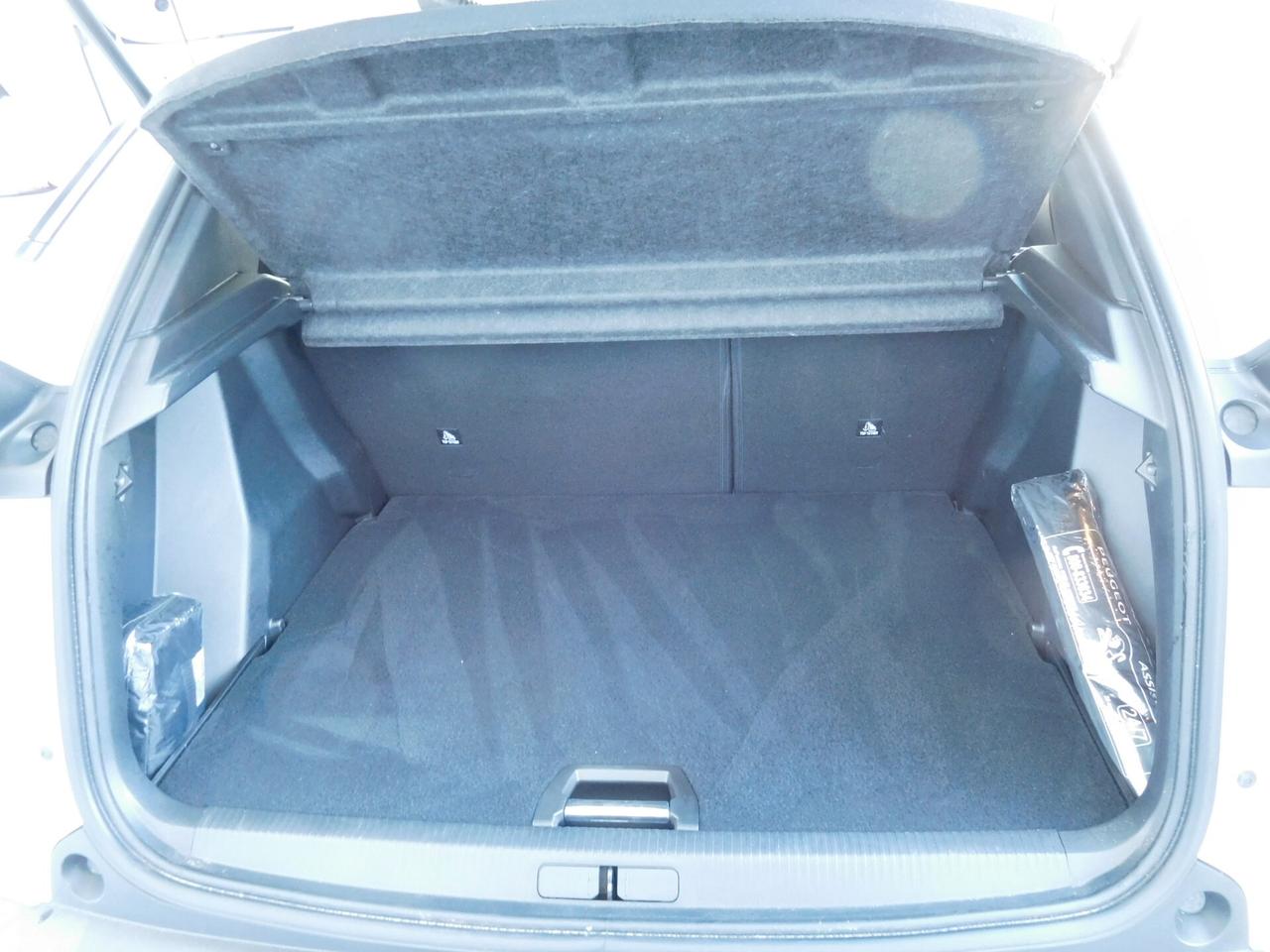 Peugeot 2008 BlueHDi 130 S&S EAT8 Allure