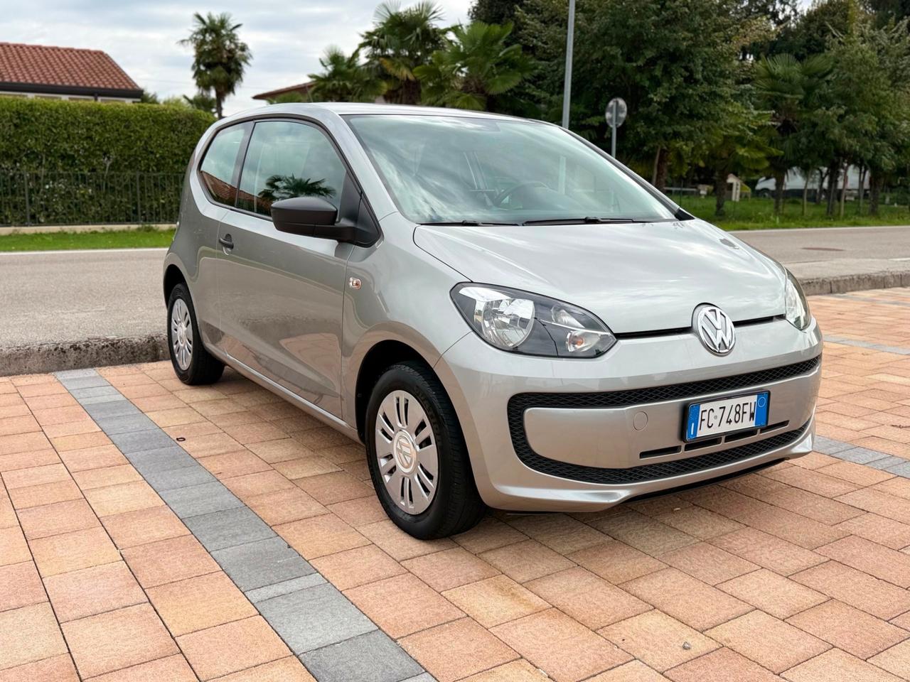 Volkswagen up! 1.0 3p. eco move BlueMotion Technology