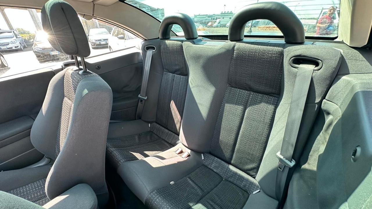 Renault Megane Mégane C-C 1.9 dCi/130CV Dynamique KM CERTIFICATI