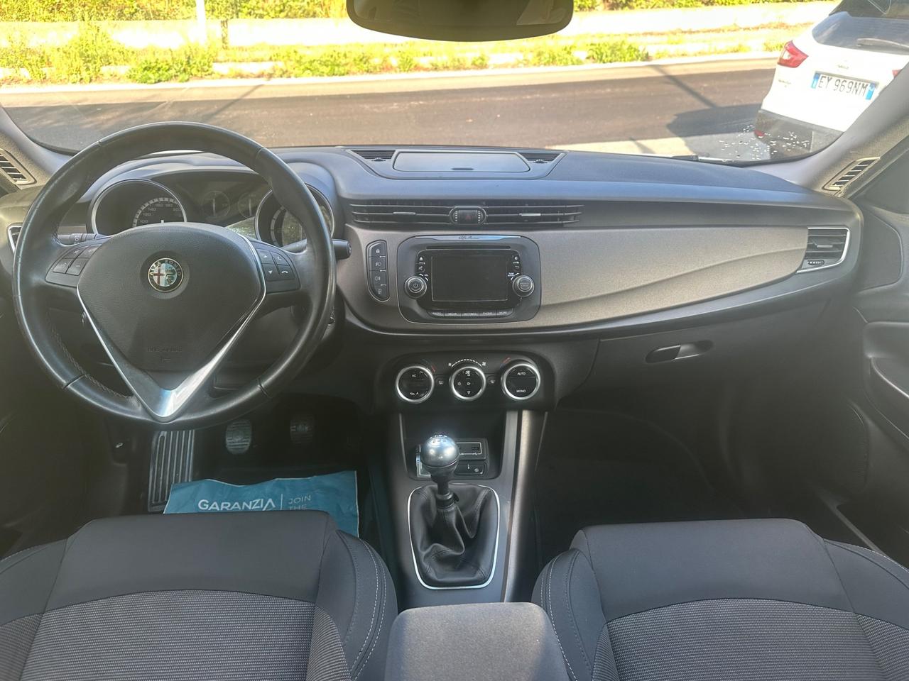 Alfa Romeo Giulietta 1.6 JTDm-2 120 CV Distinctive