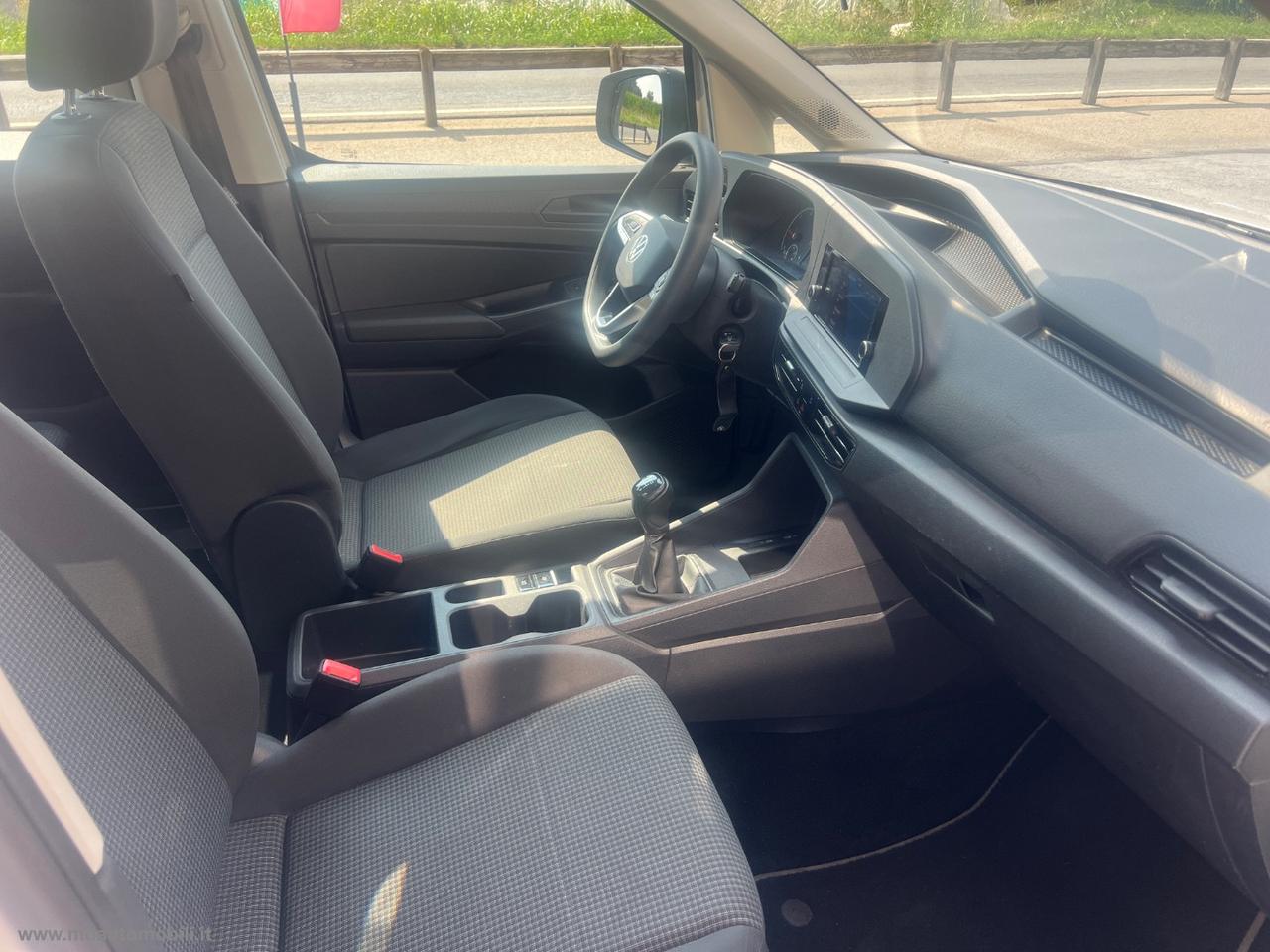 VOLKSWAGEN Caddy 2.0 TDI 102CV Space 5 POSTI AUTOVETTURA