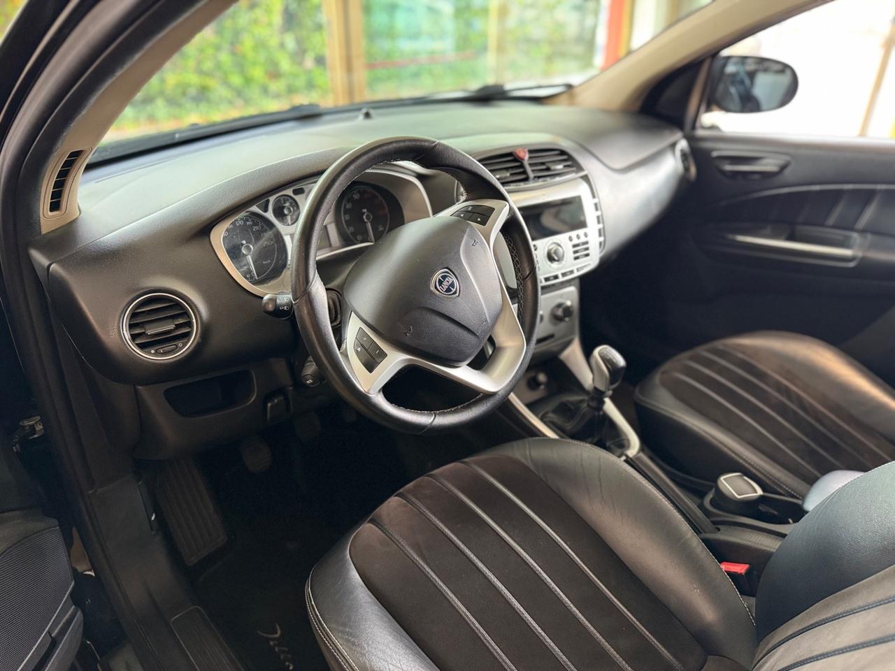 Lancia Delta 1.4 T-Jet 120 CV Argento Ecochic GPL