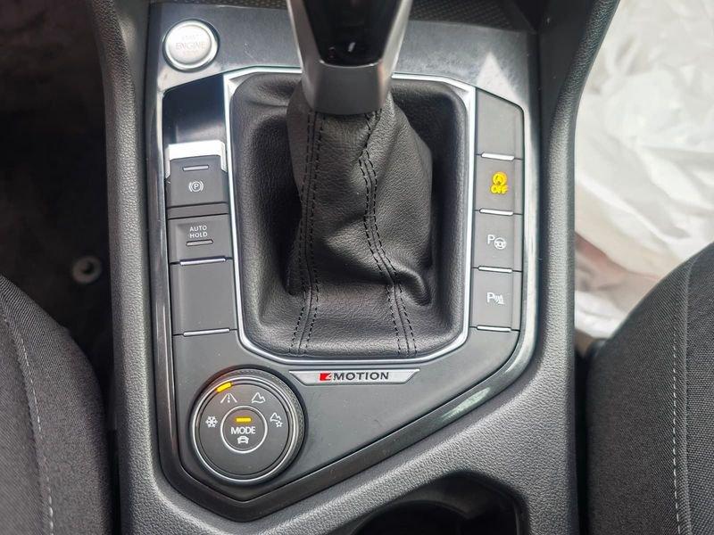 Volkswagen Tiguan Tiguan 2.0 TSI DSG 4MOTION Elegance