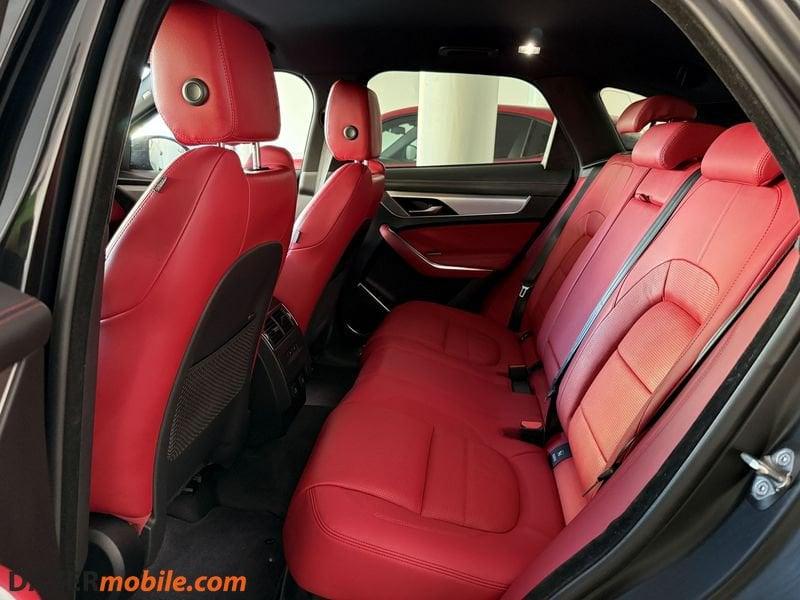 Jaguar F-Pace F-Pace 2.0d i4 AUTOCARRO R-Dynamic S awd 163cv auto + IVA
