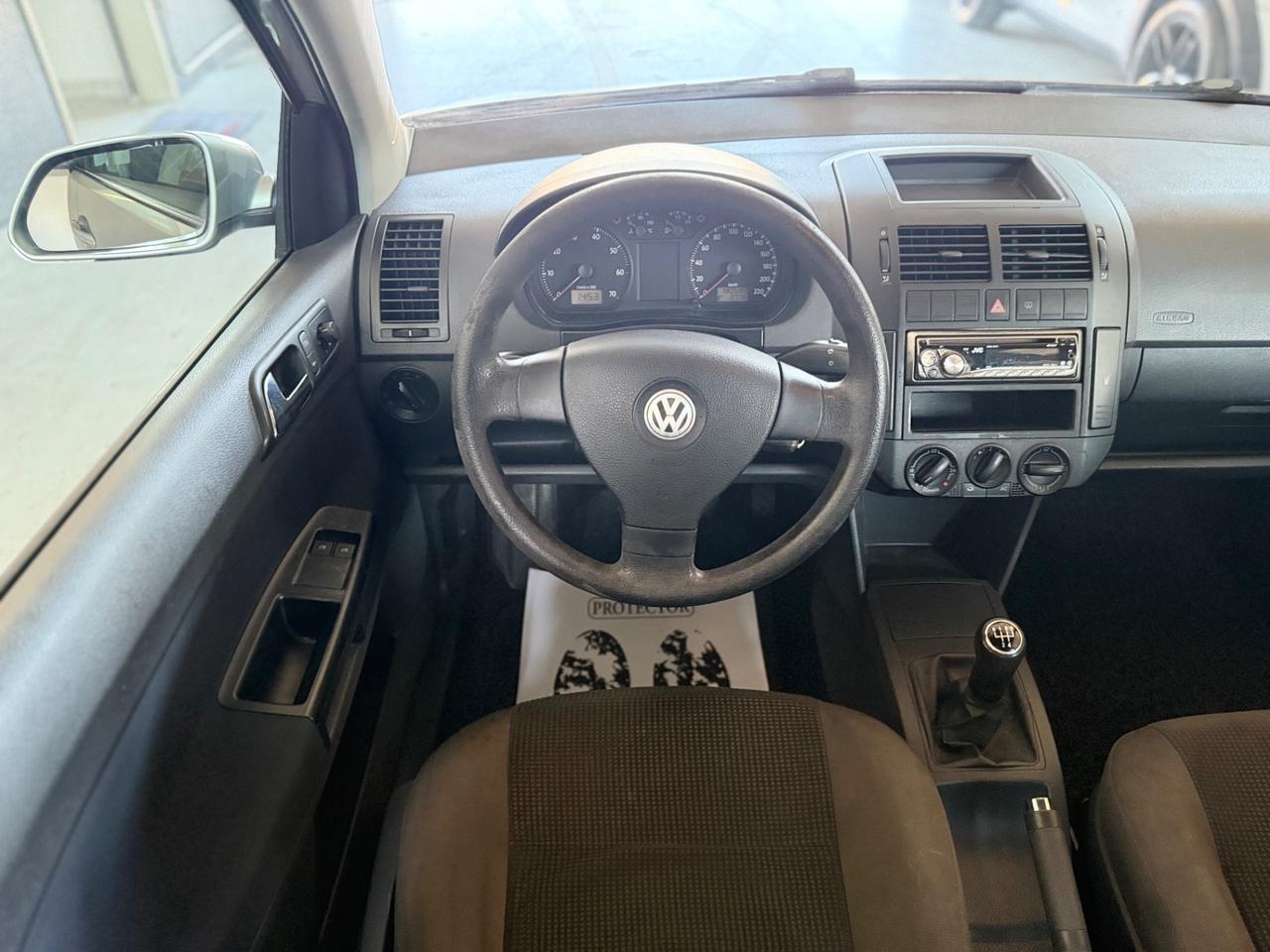 Volkswagen Polo 1.4/80CV 16V 5p. Comfortline NEOPATENTATI