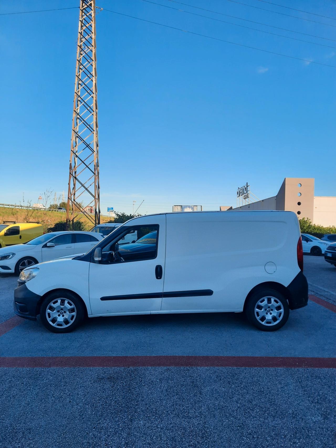Fiat Doblo Doblò 1.6 MJT 16V 105CV Easy Maxi PR.IVATO