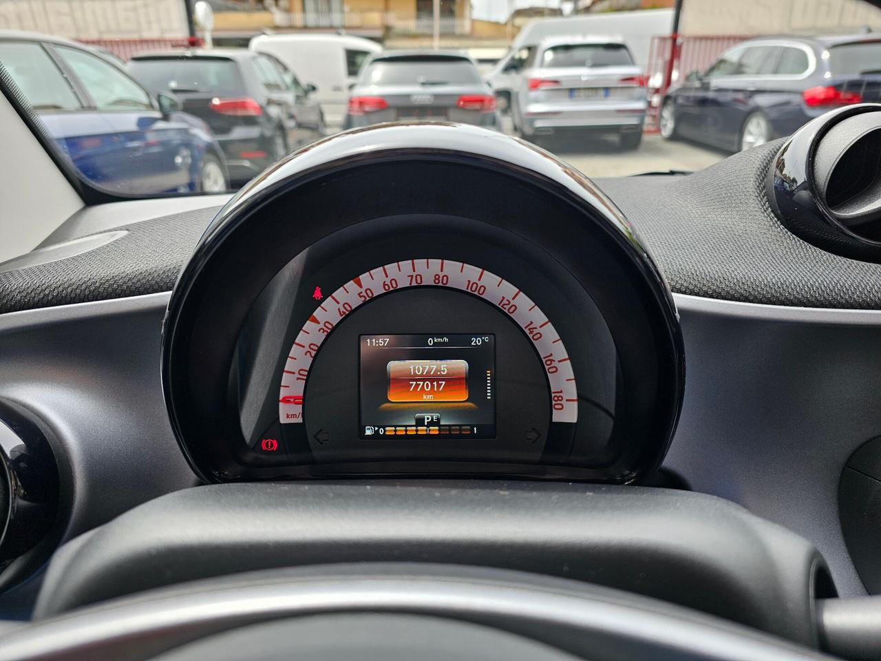 Smart ForTwo 90 0.9 Turbo twinamic cabrio Prime CAP ROSSA UNIPRO NAV TAGL UFF LED