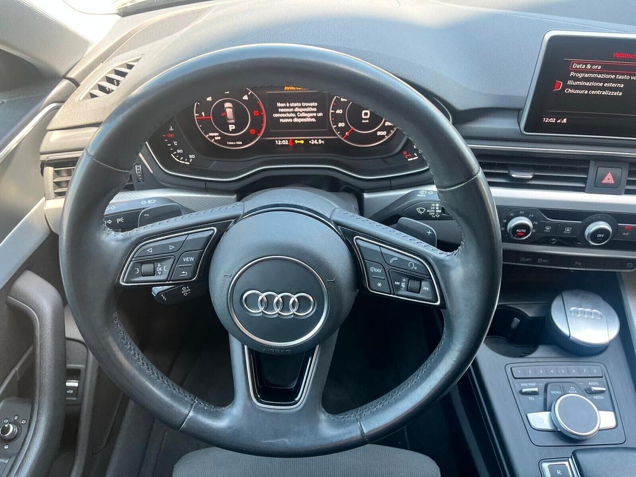 Audi A4 Avant 35 TDI S-tronic Business Sport Gancio