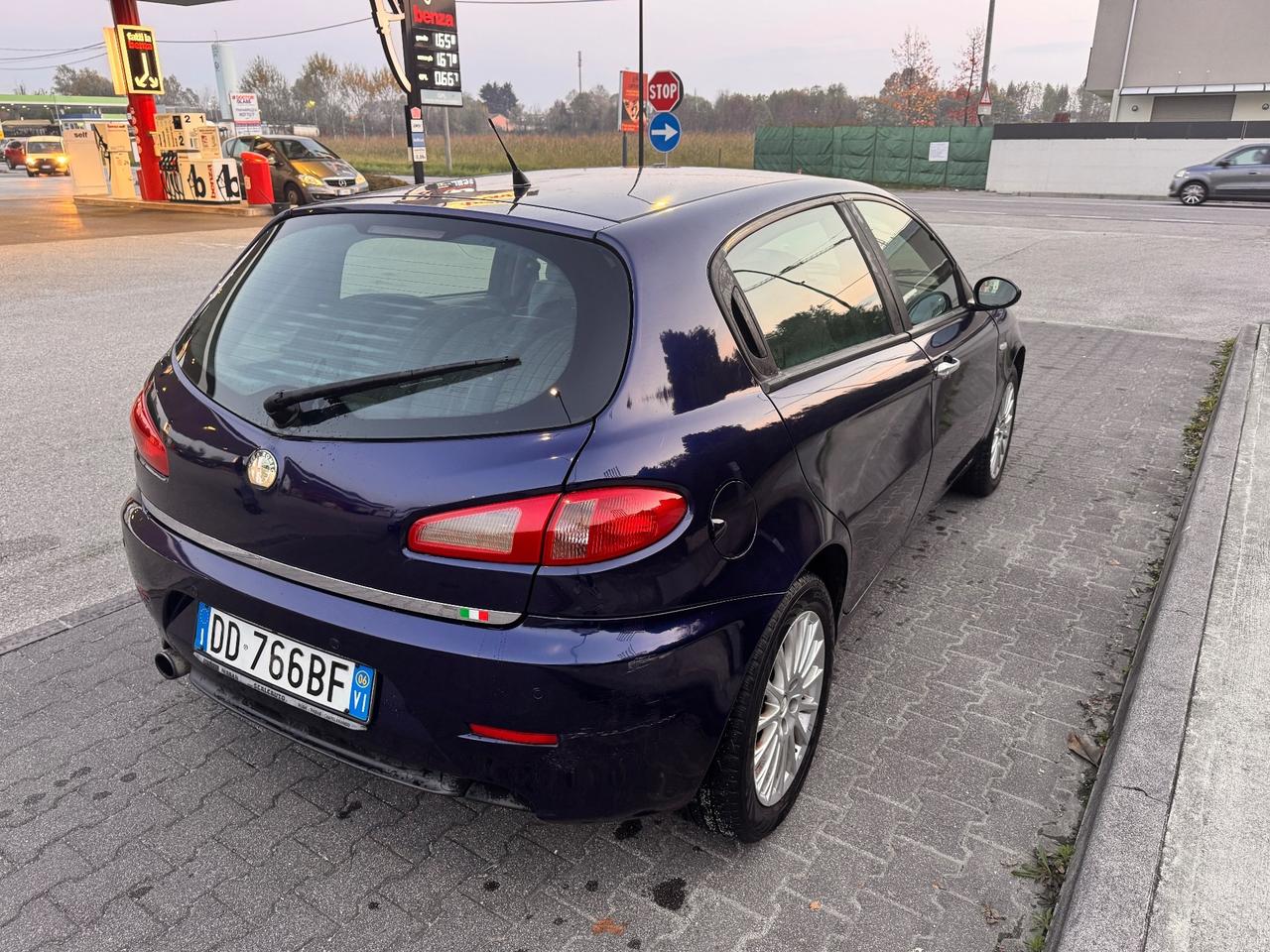 Alfa Romeo 147 1.9 JTD (120) 5 porte Exclusive
