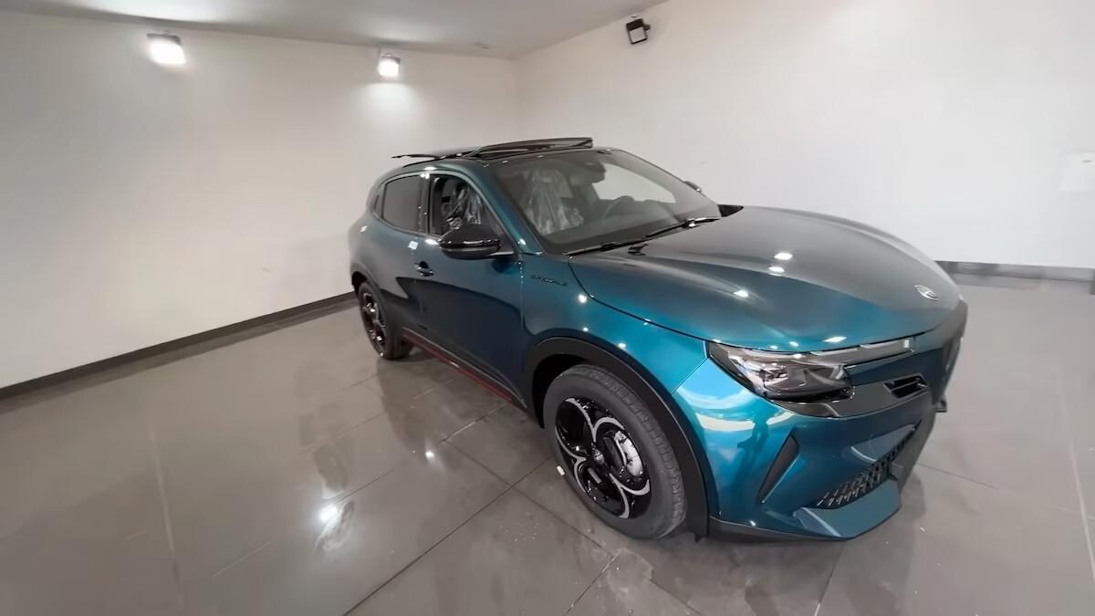 Alfa Romeo Junior 1.2 136 CV Hybrid eDCT6 Speciale KM0