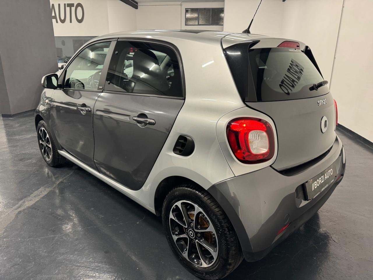 Smart ForFour 70 1.0 twinamic Passion UNIPRO!!