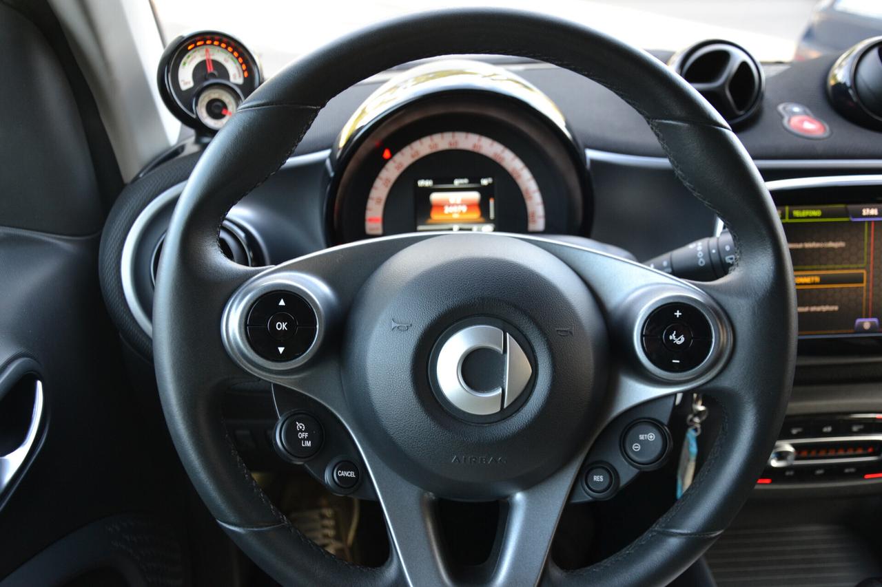 Smart ForTwo EQ PASSION **CARICA RAPIDA**PREZZO REALE*UNIPRO'**