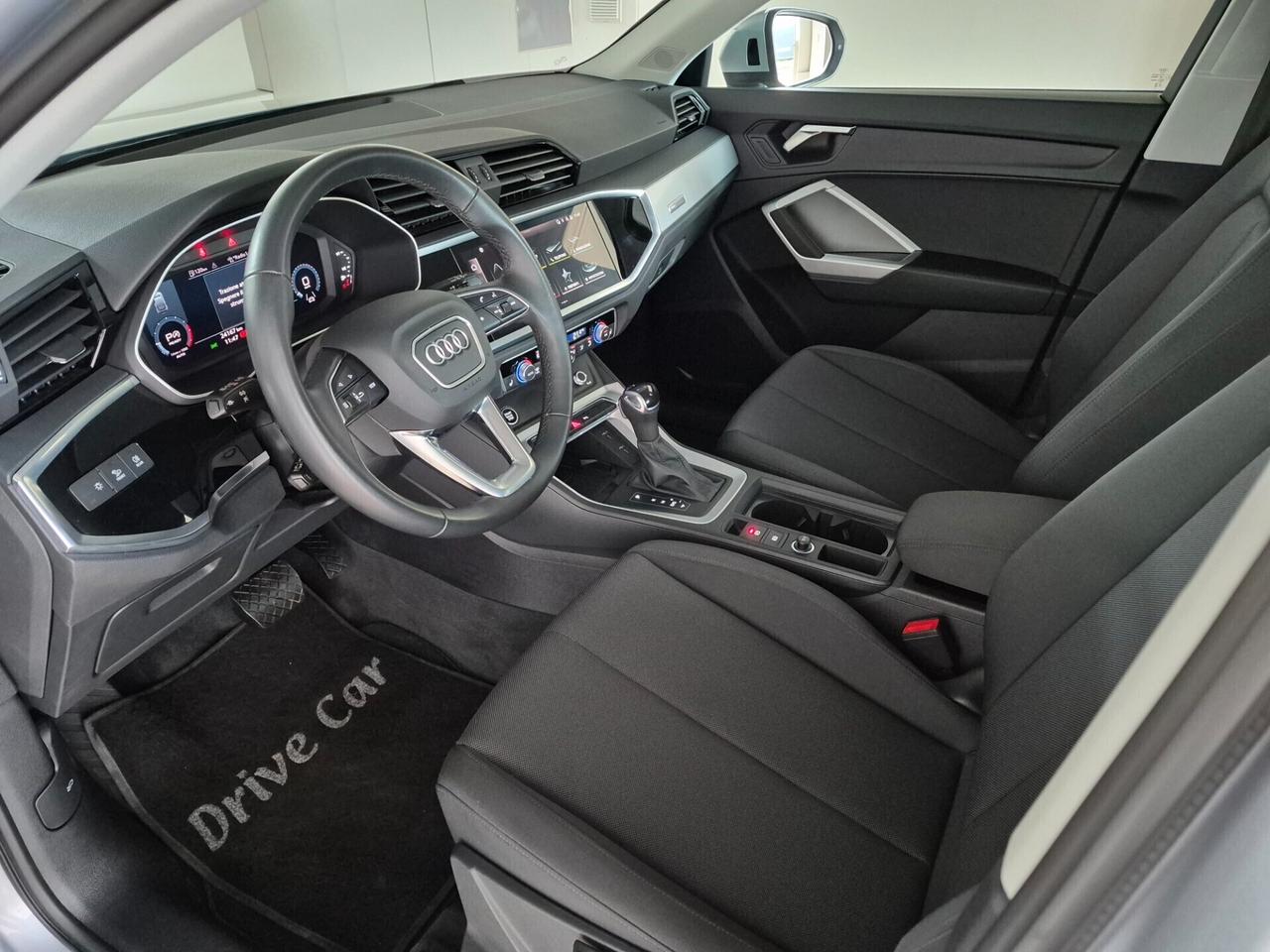 Audi Q3 SPB 35 TFSI S TRONIC MATRIX APPLE CARPLAY + ANDROID AUTO