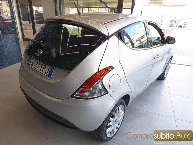 LANCIA Ypsilon 1.3 MJT 16V 95 CV 5 porte S&S Silver