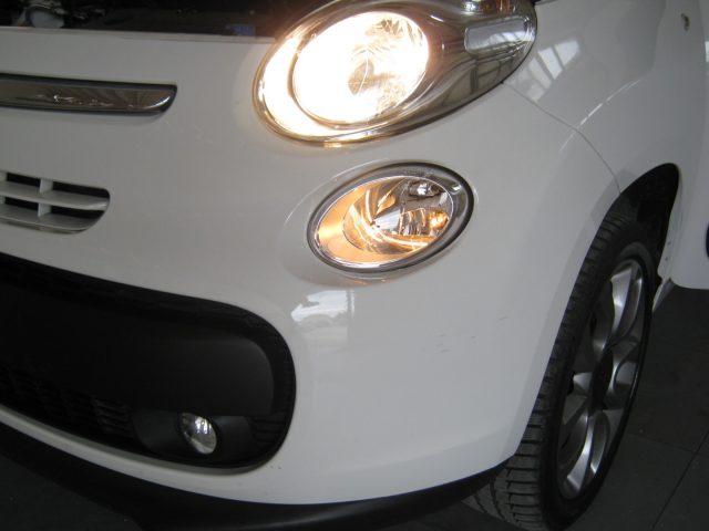 FIAT 500L 0.9 TwinAir Turbo Natural Power Panoramic Edition