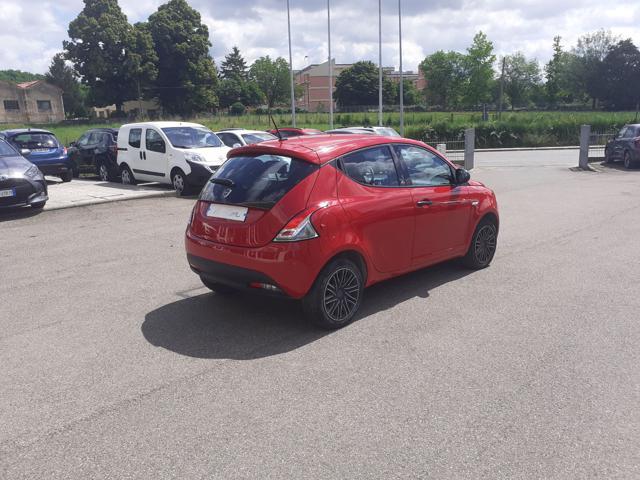 LANCIA Ypsilon promo finanziamento 1.2 69 CV 5 porte GPL Silver