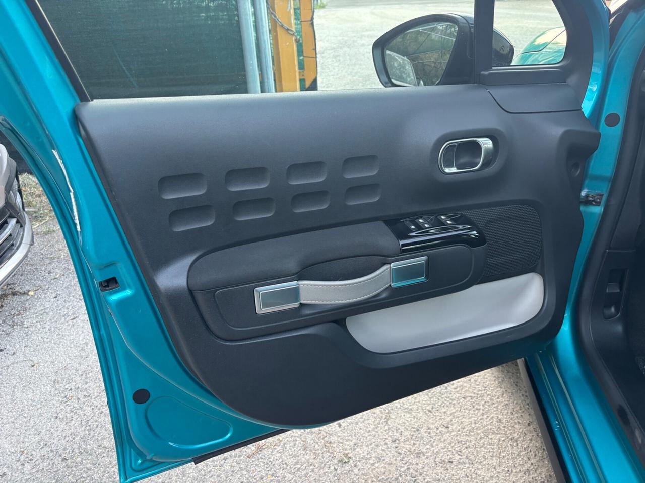 Citroen C3 benzina Shine OK NEOPATENTATI