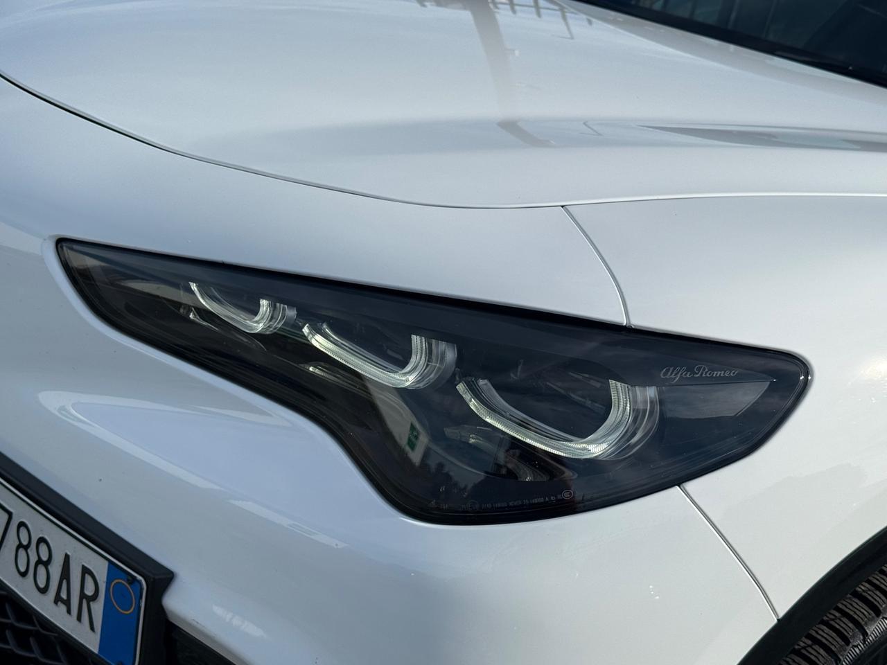 Alfa Romeo Stelvio 2.2 Turbodiesel 210cv AT8 Q4 Veloce