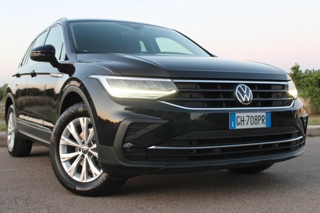 VOLKSWAGEN Tiguan 2.0 TDI 150CV DSG *LED *CARPLAY